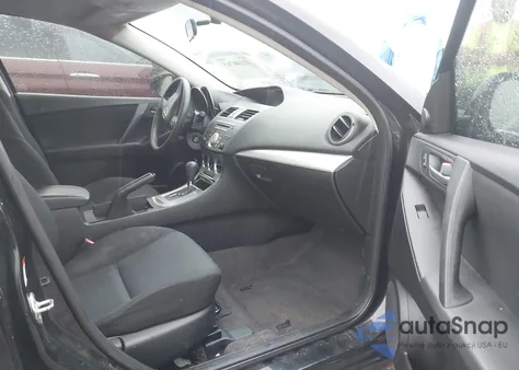 2011 Mazda Mazda3 I Touring из США, поврежденный, VIN JM1BL1VGXB1377220